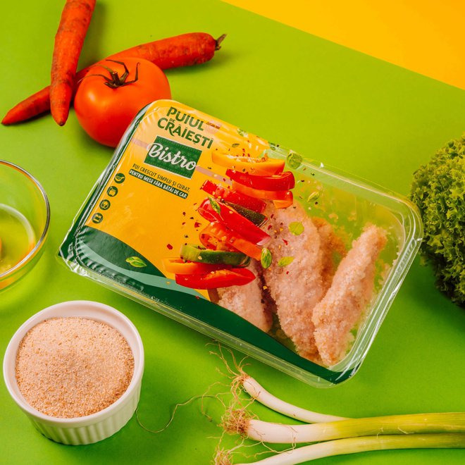 Două grupuri româneşti din industria cărnii, cu afaceri cumulate de peste 100 mil. euro, şi-au făcut o companie comună şi au investit într-o nouă fabrică în Prahova, în care fac produse ready to cook. Capacitatea zilnică e de 20 tone